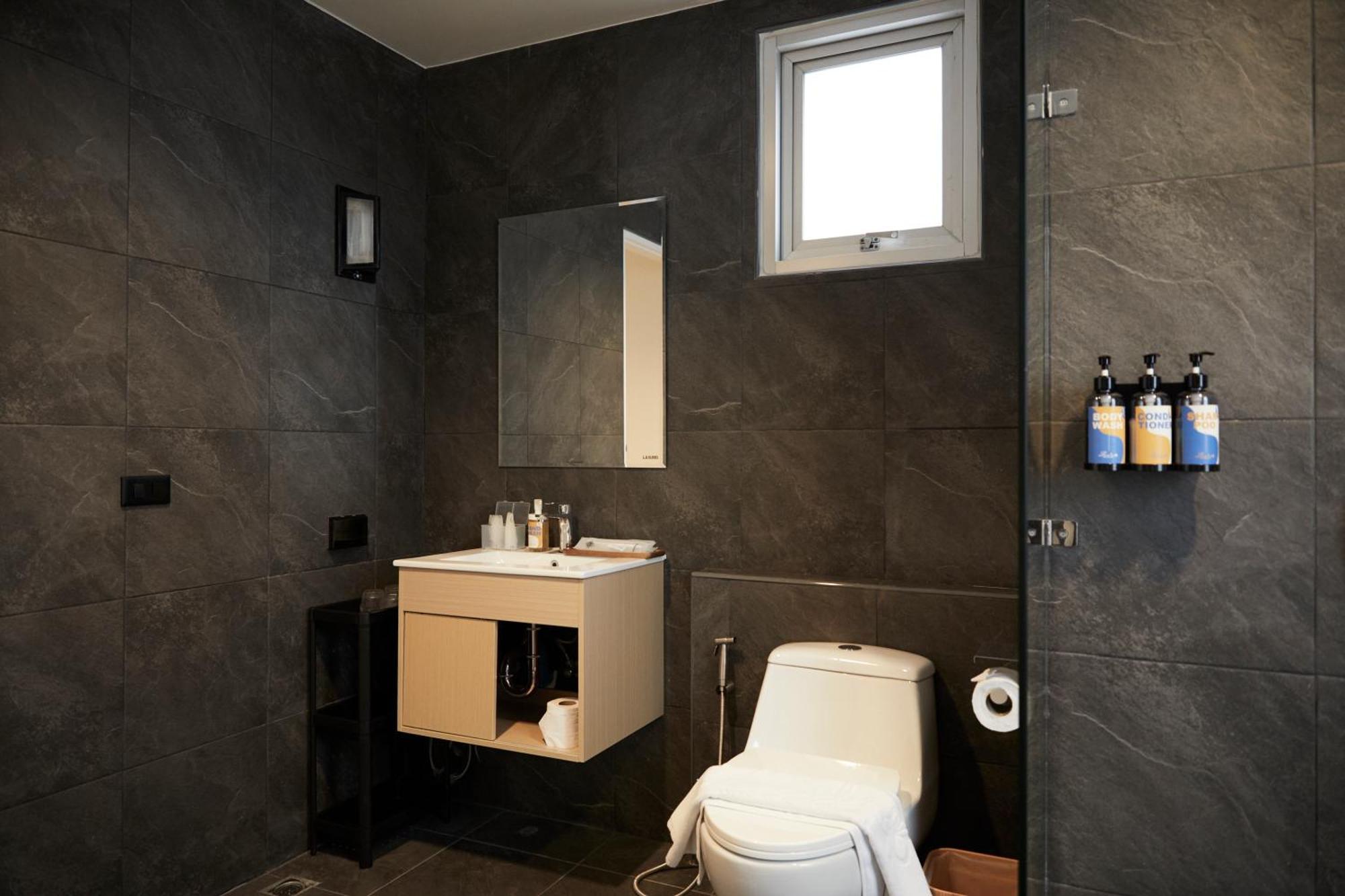 Leela Signature Suite