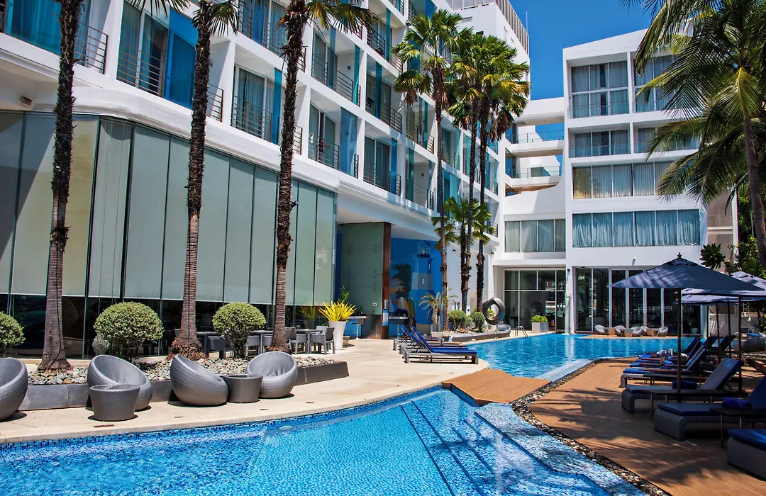 Hotel Baraquda Heeton Pattaya By Compass Hospitality-1