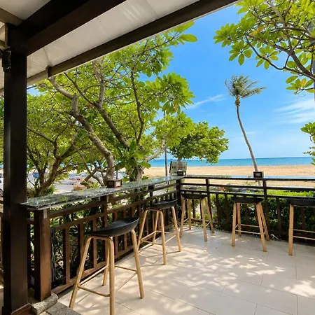 Royal Thai Pavilion Jomtien Hotel-2